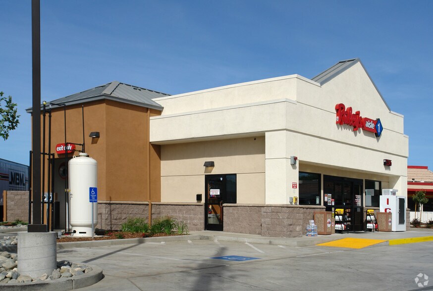 More Photos Of , Fair Oaks General Retail For Sale