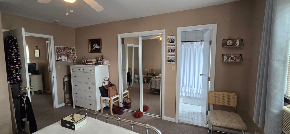 More Photos Of 639 Willis Ave, Williston Park Storefront For Sale