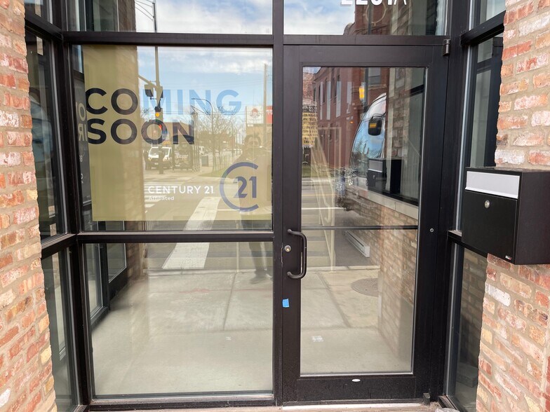 More Photos Of 2201 S Halsted St, Chicago Loft Creative Space For Lease