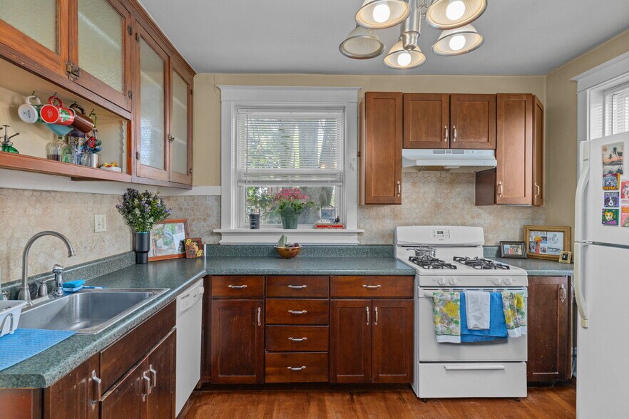 More Photos Of , Saint Louis Multifamily For Sale