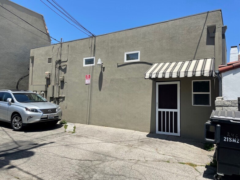 More Photos Of 242 26th St, Santa Monica Medical For Lease