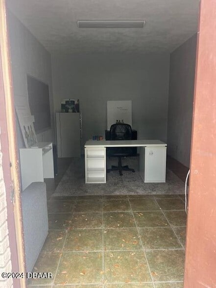 More Photos Of 327 Marion St, Daytona Beach Warehouse For Sale