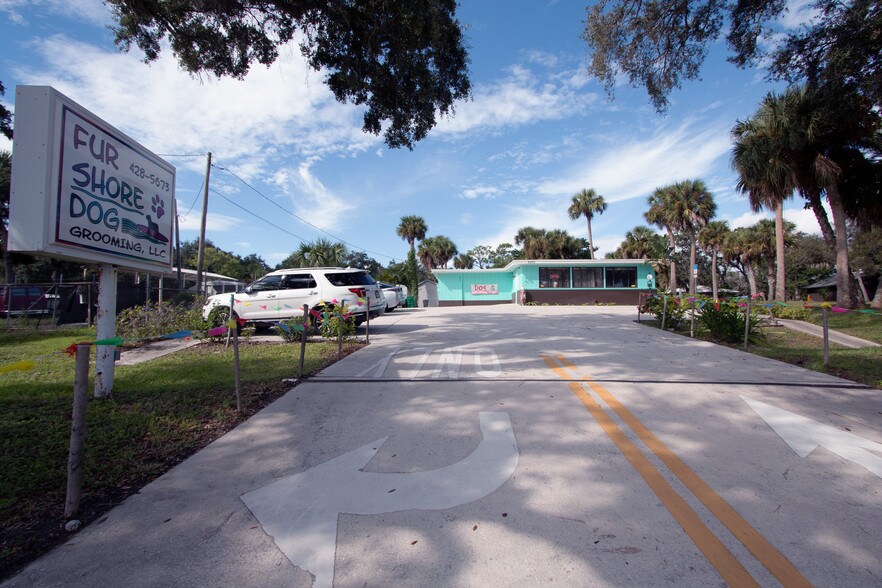 More Photos Of 6260 N Us-1 Hwy, Melbourne Office Residential For Sale