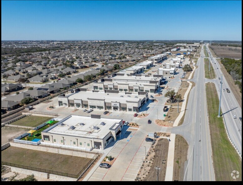 More Photos Of 15102 Ronald Reagan Blvd, Leander General Retail For Lease