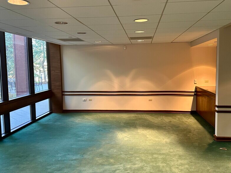 More Photos Of 25548 Genesee Trail Rd, Golden Office For Lease