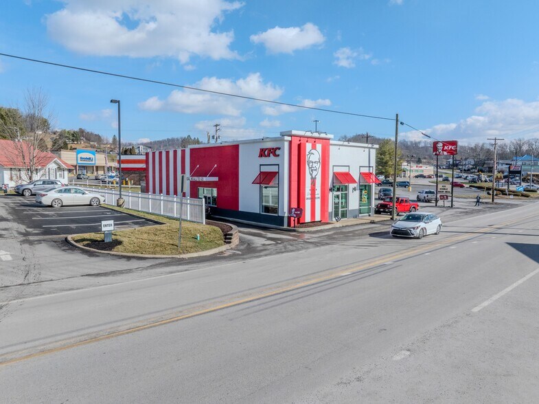 More Photos Of 104 N Pike St, Grafton Fast Food For Sale