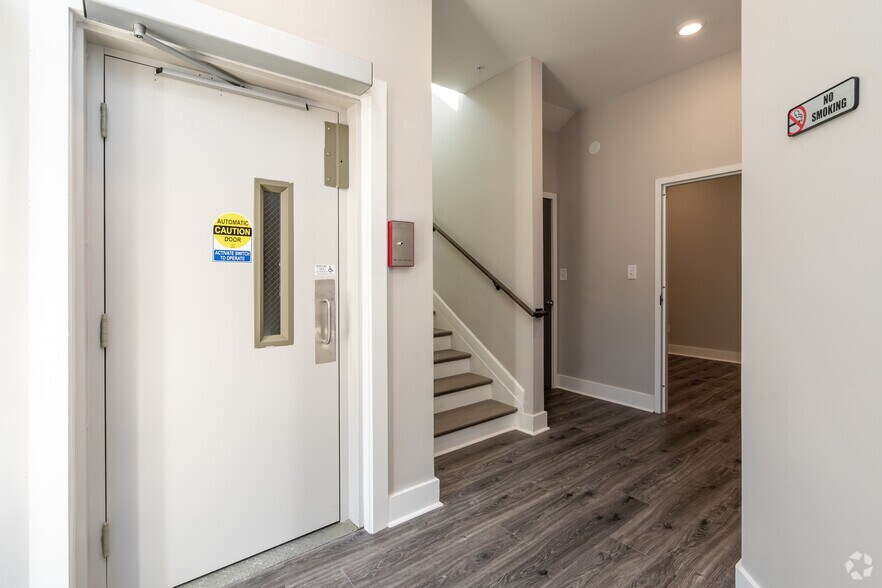 More Photos Of 11700 Atlantis Pl, Alpharetta Office For Lease