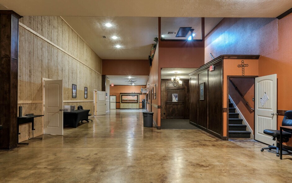 More Photos Of 48600 US-290 BUS, Hempstead Land For Sale