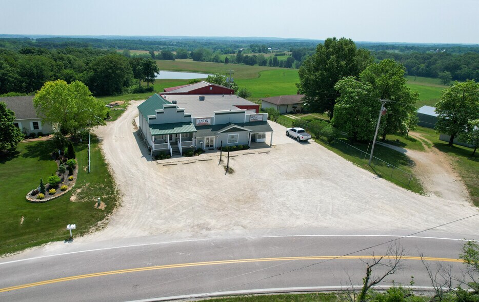 Primary Photo Of 4634 Highway 185, New Haven Freestanding For Sale