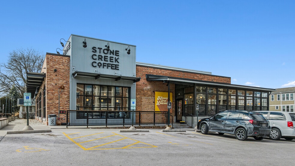More Photos Of 7954 Harwood Ave, Milwaukee Storefront For Sale
