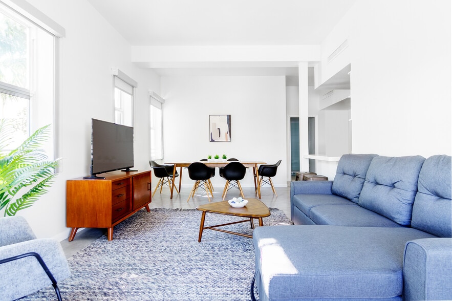 More Photos Of 860 Collins Ave, Miami Beach Hotel For Sale