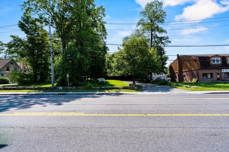 More Photos Of 1860 E Main St, Mohegan Lake Land For Sale