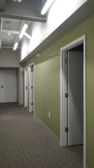 More Photos Of 601 S High St, Columbus Office For Lease