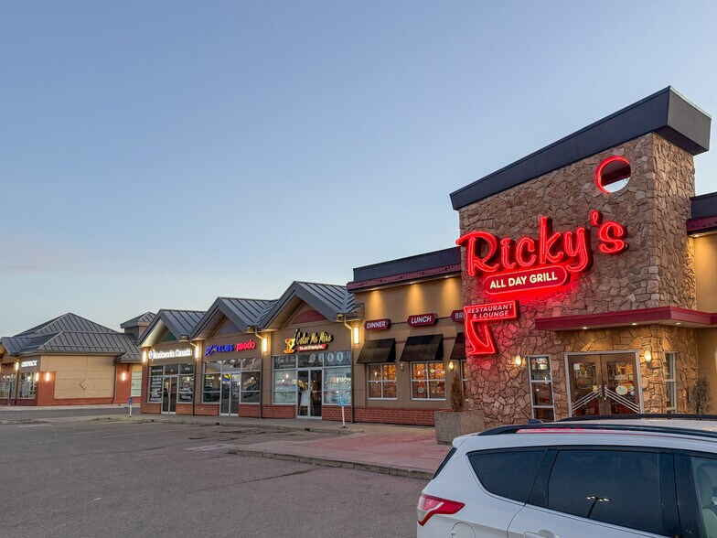 More Photos Of 960 Yankee Valley Blvd SE, Airdrie General Retail For Lease