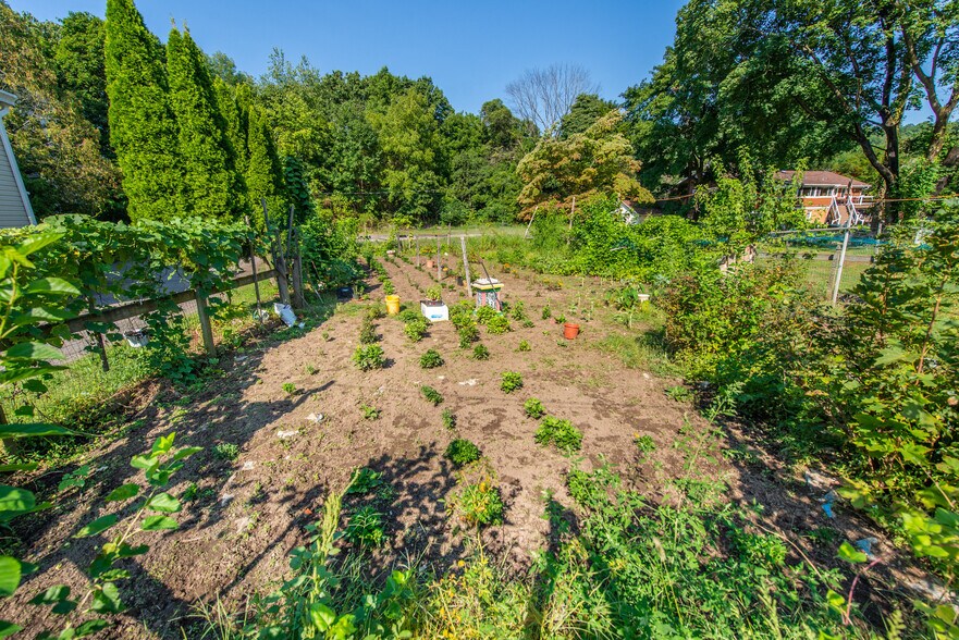 More Photos Of 100 Jacksonville Rd, Towaco Religious Facility For Sale