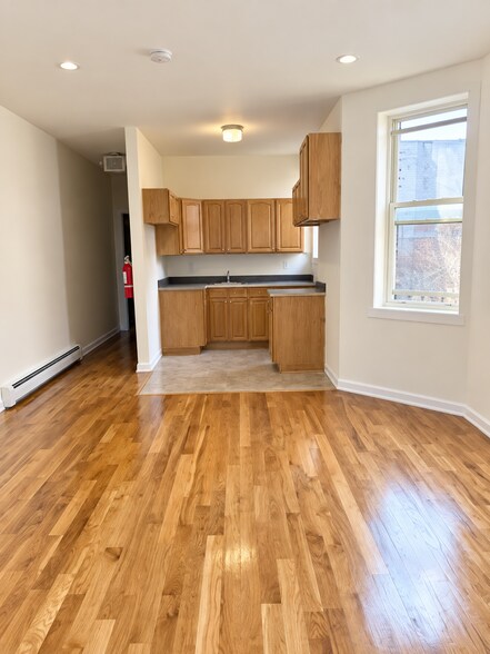 More Photos Of 492 Snediker Ave, Brooklyn Apartments For Sale