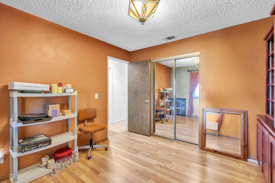 More Photos Of 7028 26th St, Rio Linda Industrial For Sale
