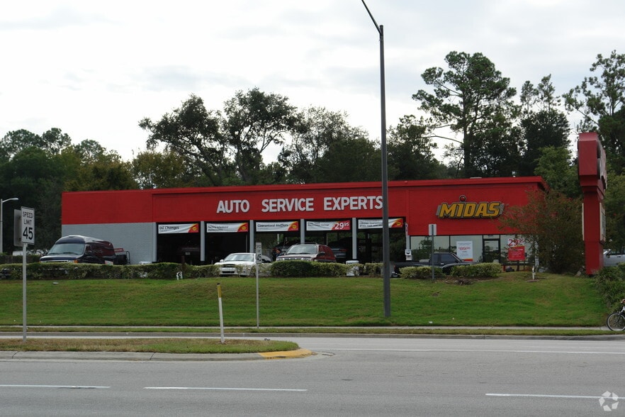 Primary Photo Of 3845 SW Archer Rd, Gainesville Auto Repair For Sale