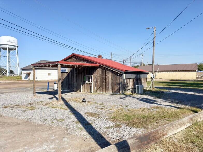 More Photos Of 1315 Church St, Tiptonville Convenience Store For Sale