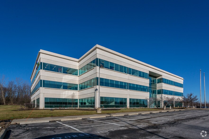 More Photos Of 3900 Kinross Lakes Pky, Richfield Office For Sale