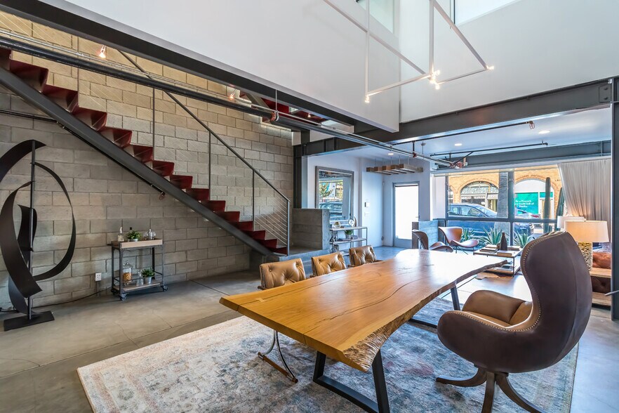 More Photos Of Abbot Kinney Blvd, Venice Loft Creative Space For Lease