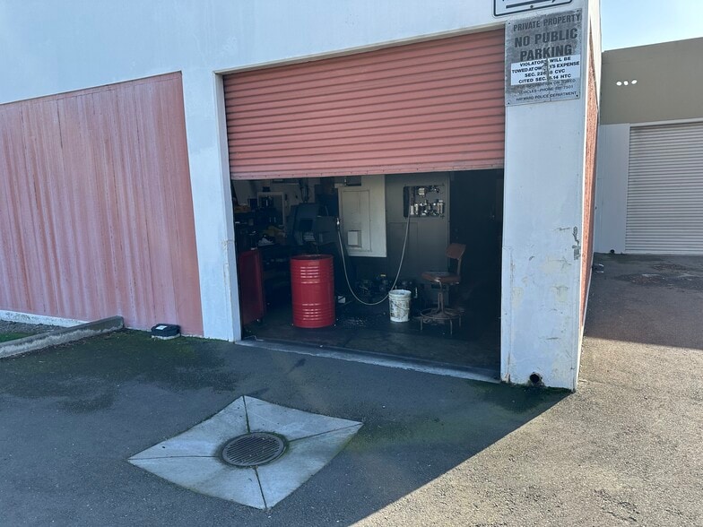 More Photos Of 3514-3544 Arden Rd, Hayward Warehouse For Lease