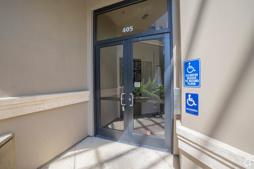 More Photos Of 405 Healdsburg Ave, Healdsburg Storefront Retail Office For Lease