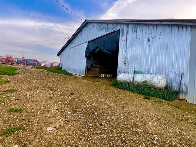 More Photos Of 6454 State Route 790, Scottown Horse Stables For Sale