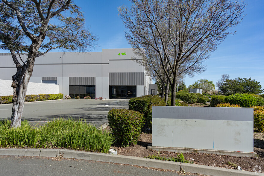 Primary Photo Of 4701-4799 Industrial Way, Benicia Warehouse For Lease