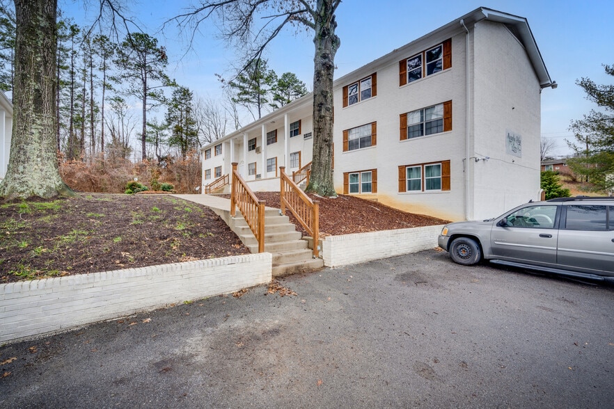 More Photos Of 1433 Stratford Rd, Kingsport Apartments For Sale
