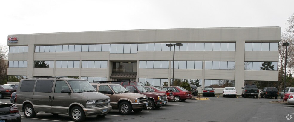 More Photos Of 400 Bayonet St, New London Medical For Sale