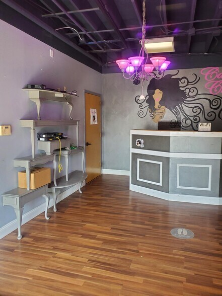 More Photos Of 800 N Mangum St, Durham Office For Lease