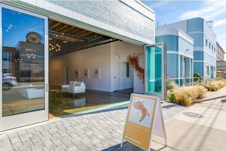 More Photos Of 3300-3304 W Broad St, Richmond Loft Creative Space For Sale