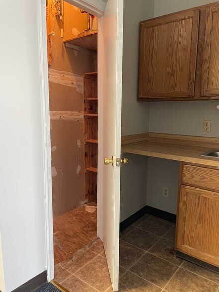More Photos Of 3102-3114 Golansky Blvd, Woodbridge Medical For Lease