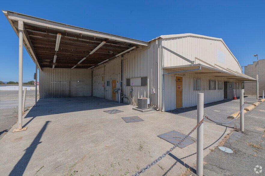 More Photos Of 2301 Napa Vallejo Hwy, Napa Land For Lease