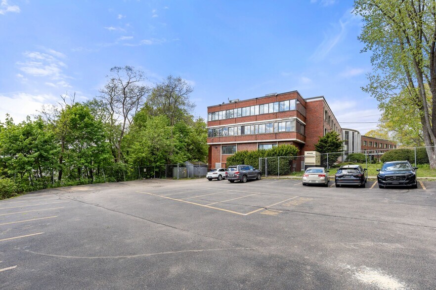 More Photos Of 110-120 Fisher Ave, Boston Skilled Nursing Facility For Lease