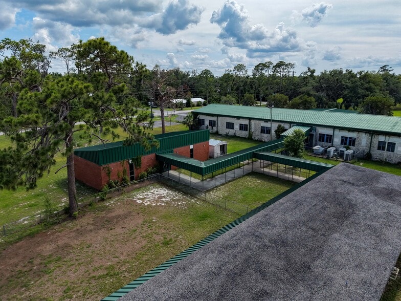 More Photos Of 502 N Center St, Perry Schools For Sale