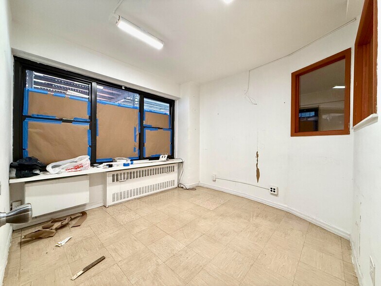 More Photos Of 160 Parkside Ave, Brooklyn Apartments For Lease