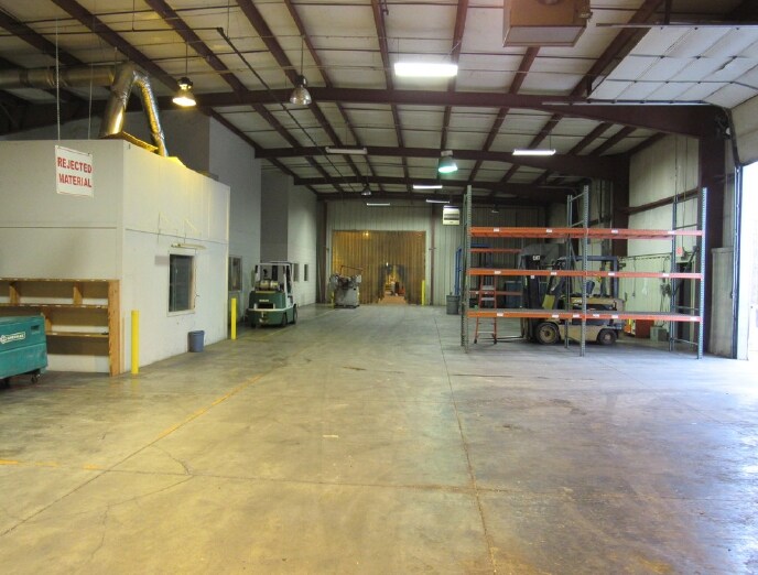 More Photos Of 399 Broyles Ave, Belton Warehouse For Sale