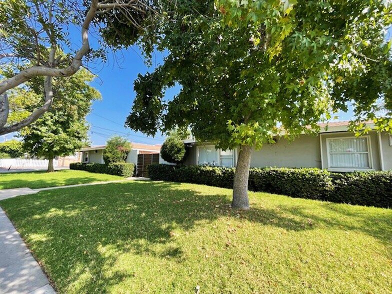 More Photos Of 609 N Baker St, Santa Ana Apartments For Sale