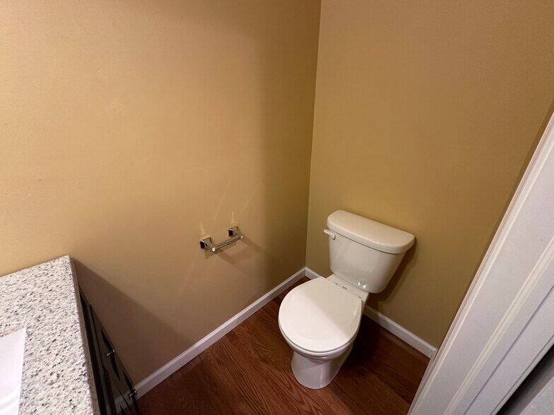 More Photos Of 205-274 Robert Dr, Syracuse Apartments For Sale