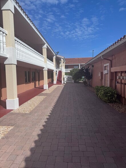 More Photos Of 3400 Tamiami Trl, Port Charlotte Medical For Sale