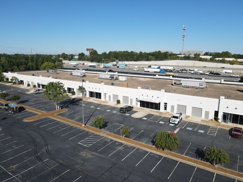 More Photos Of 2975 Breckinridge Blvd, Duluth Industrial For Lease