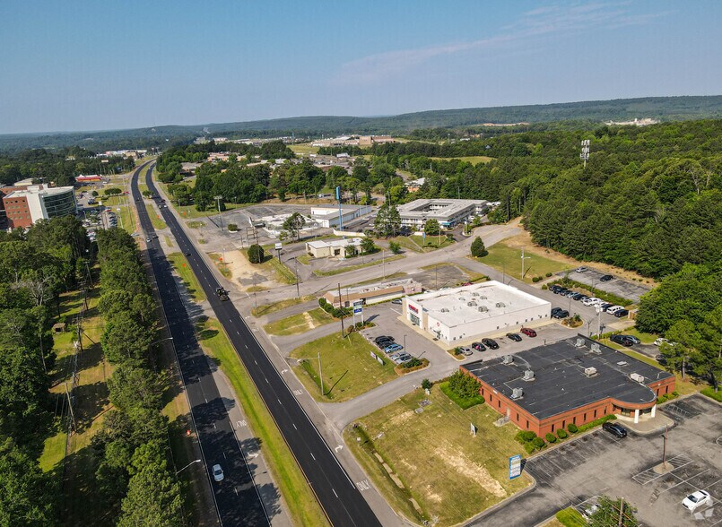 More Photos Of 1090 9th Ave SW, Bessemer Medical For Lease