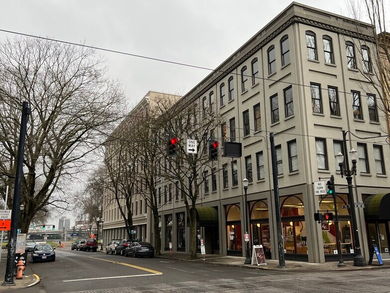 More Photos Of 50 SW Pine St, Portland Office For Lease