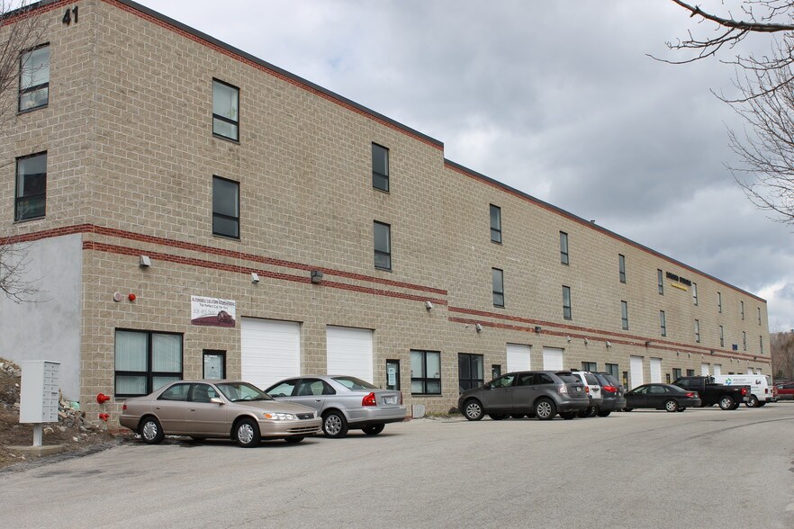 More Photos Of 41 Brigham St, Marlborough Warehouse For Lease