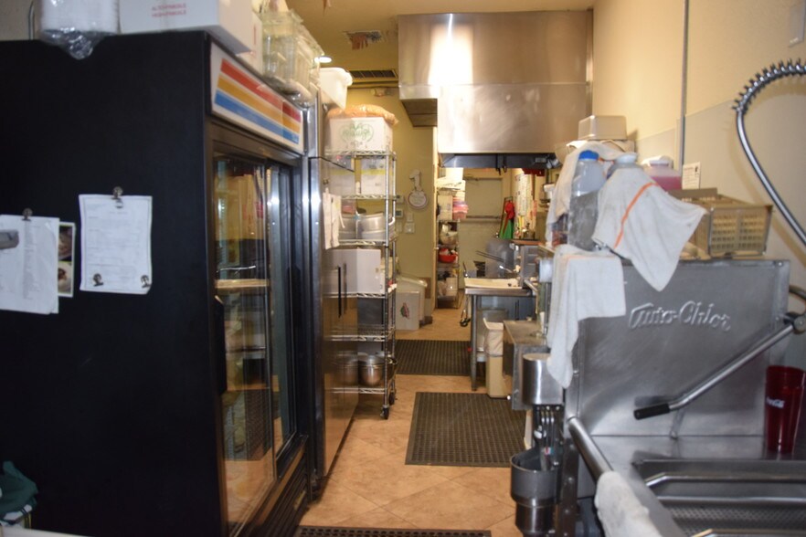 More Photos Of 9740 Barker Cypress Rd, Cypress Restaurant For Lease