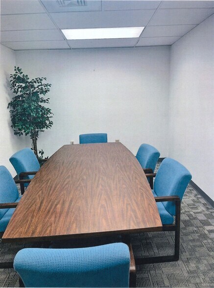 More Photos Of 1020 Woodman Dr, Dayton Medical For Lease