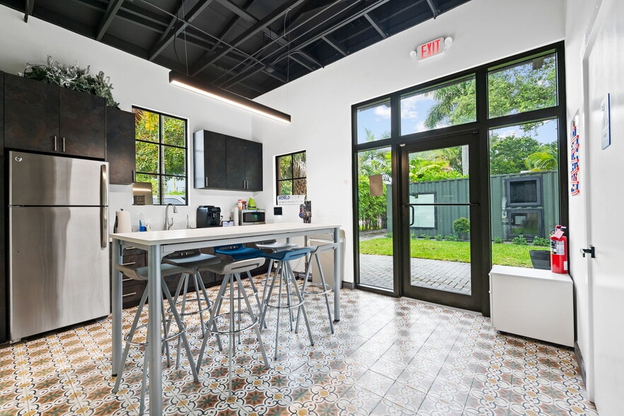 More Photos Of 602 SW 12th Ave, Fort Lauderdale Loft Creative Space For Sale