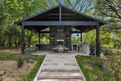 More Photos Of 3800 Ranch Estates Dr, Plano Horse Stables For Sale